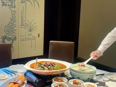 -老北门·苏帮菜·湖景包间(月光码头店)
