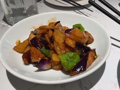 -关东小磨东北菜(漕河泾印象城店)