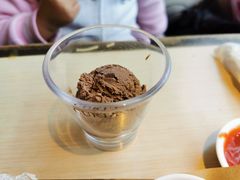 巧克力冰激凌-必胜客(金高店)