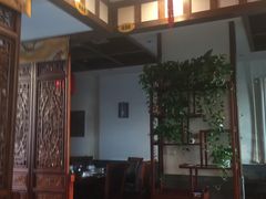 -亿诣蝎府炸酱面羊蝎子火锅(酷车小镇店)