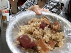 -梁阿婆廿年老牌扣肉糯米饭