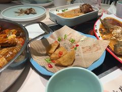 -黄记煌三汁焖锅(新佳丽江汉路店)