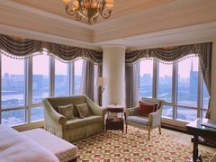 -广州富力丽思卡尔顿酒店