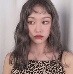 -MYYF SALON烫发染发