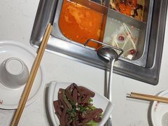 -旺龙巷重庆脆毛肚火锅·潜山扛把子店(潜山商业街店)