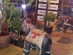 -Pakwan Restaurant & Bar