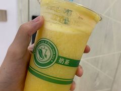 -花姨·老电影院果汁冰(88号店)