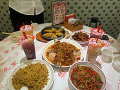 -堂瓦里·33年传统赣菜(第一街区店)