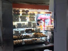 -白玉兰食品(汇联商厦店)