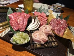 -肉魁屋·烧肉·烧鸟·酒场(高新店)