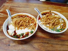 -小谭豆花(西大街店)