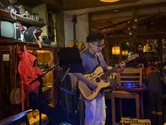 -城墙外BAR