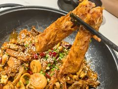 -张大师鸭爪爪特色火锅(万达店)