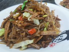 绩溪炒粉丝-临街徽菜馆·正宗黄山味