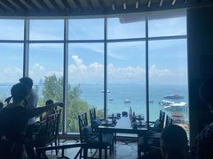 -蜈支洲岛珊瑚酒店临海阁中餐厅