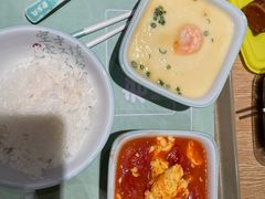 -老乡鸡(上海品尊国际中心店)