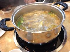 -新招鲜本地鸡窝(平凉路店)