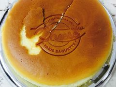 -巴黎贝甜(大宁国际商业广场店)