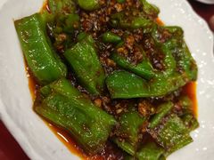 -侬佳蒸菜馆(听潮店)