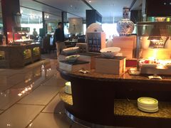 自助取餐区-厦门悦华酒店·绿庭主题自助餐厅