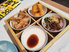 -芙蓉巷成都名小吃(丹尼斯2天地店)