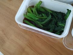 -新大咀港式茶餐厅(宝山万达店)