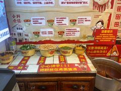 -柳州肥姨妈大骨螺蛳粉(东靖路店)