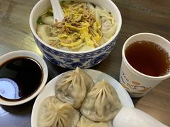 虾肉馄饨-鼎泰丰(德基广场店)