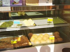 -鲍师傅糕点(西站店)