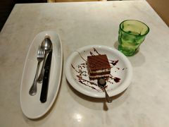 -绿茵阁(体育西分店)