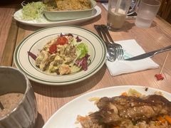 -玛格萝妮比萨屋(四平店)