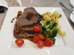 -必胜客(WOW梦之城店)