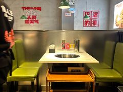 -佰人王串串香火锅(洋珠巷店)