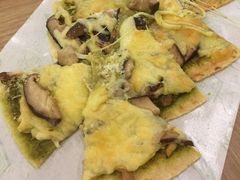综合菌菇烤芝士薄脆-仙踪林(江燕路万科里店)