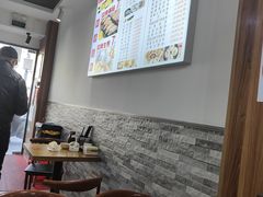 -黄阿姨锅贴大王(万航渡路店)