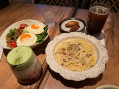 -玛格萝妮比萨屋(陆家浜路店)