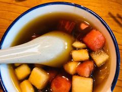 -野山舂·贵州现舂酸汤火锅(鸿通城店)