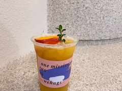 恋爱的桃子-HUGS coffee(东区店)