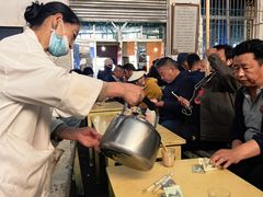 -老光明岗琼甜茶馆