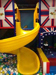 -苏宁红孩子(F6漫时区店)