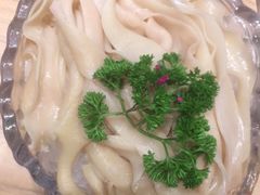 -佬土鹅肠火锅(中建大观店)