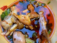 -拈签一笑黄牛肉辣卤串串