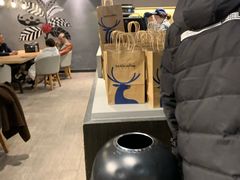 -瑞幸咖啡(新世界中心店)