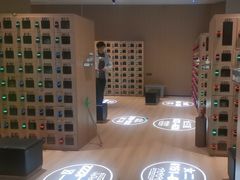 -涨巢·潮玩水疗局