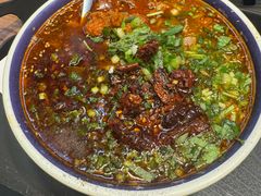 -云阿蛮云南生烫牛肉米线(奉贤路店)