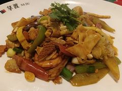 -拿渡·水煮鱼麻辣香锅(王府井奥莱·香江小镇店)