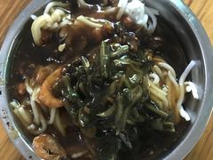 -灵山卢梅燕粉店