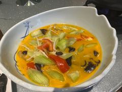 -新天明砂锅鱼头煲