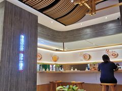 大堂-炖物24章·顺时轻养茶(黄龙店)