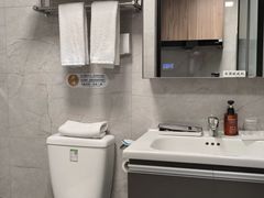 -初禾Film·Apartment(深圳福田岗厦地铁站店)